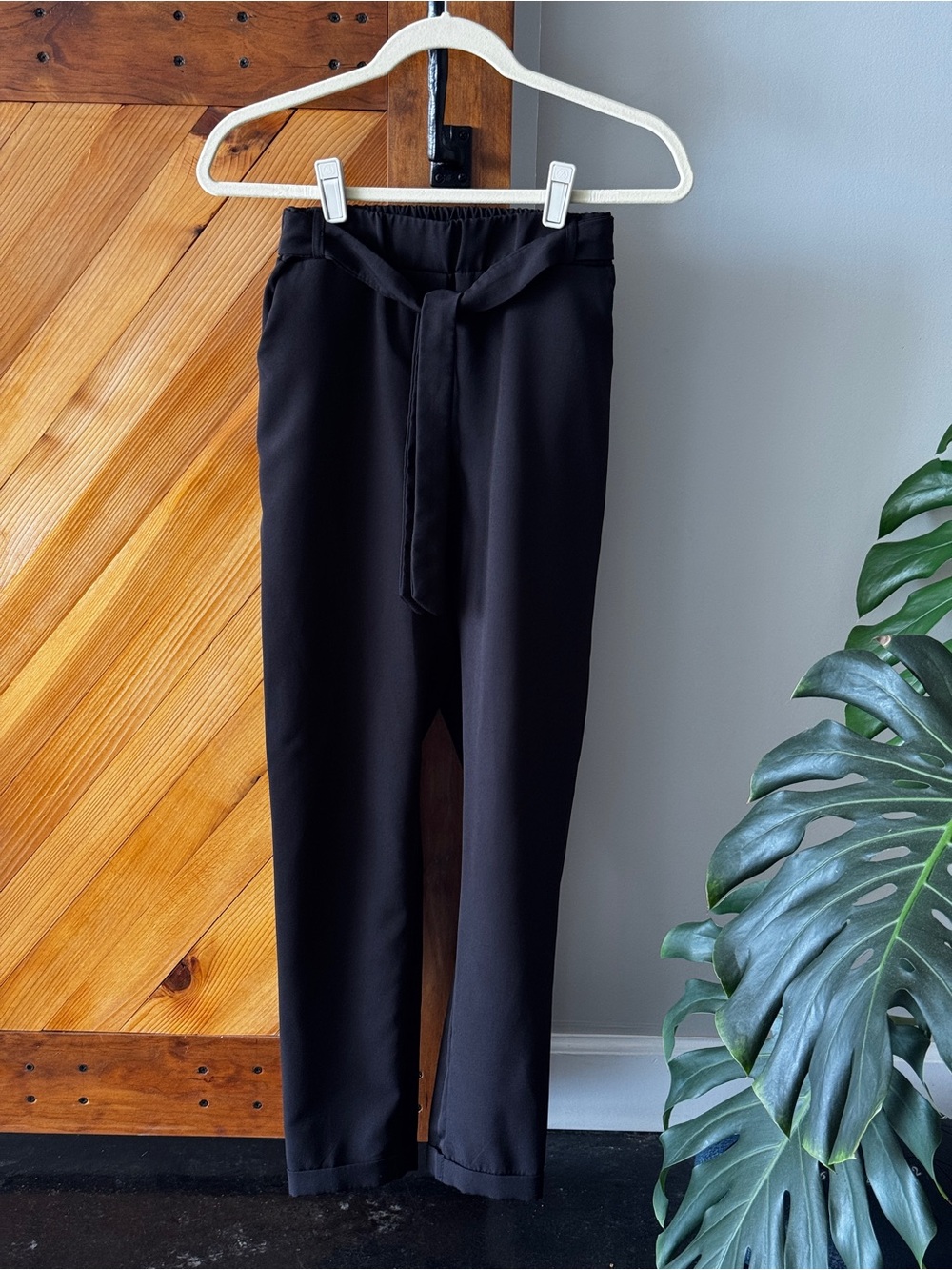Classic Black Pants Women’s Size xs Straight Leg